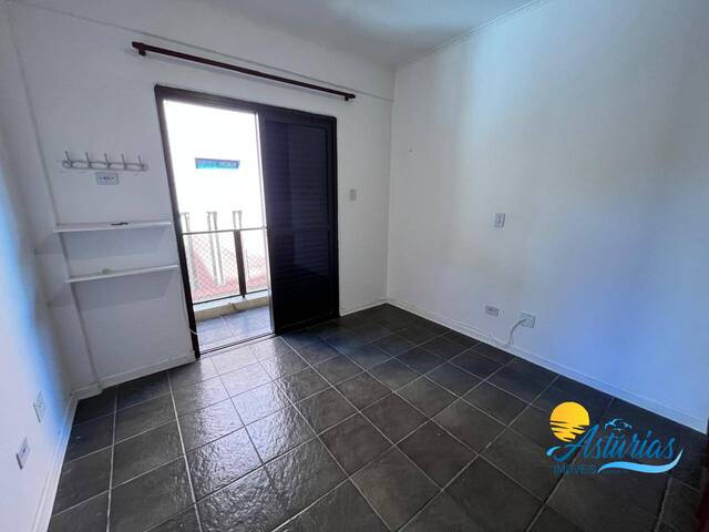 #T21797 - Apartamento para Locação em Guarujá - SP