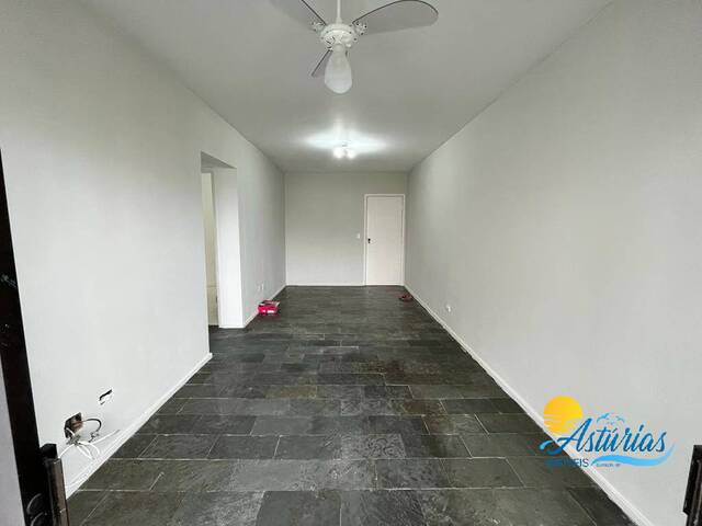 #A21840 - Apartamento para Venda em Guarujá - SP