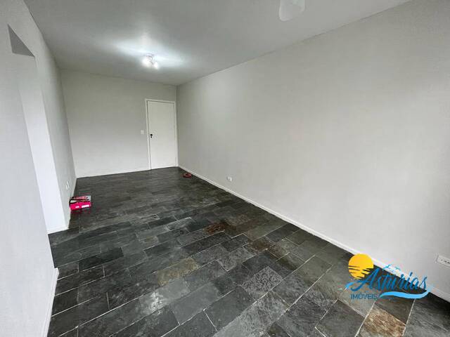 #A21840 - Apartamento para Venda em Guarujá - SP