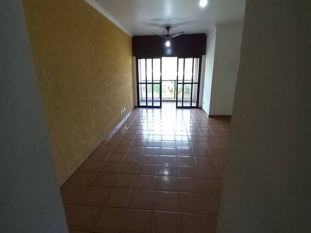 #E21898 - Apartamento para Venda em Guarujá - SP