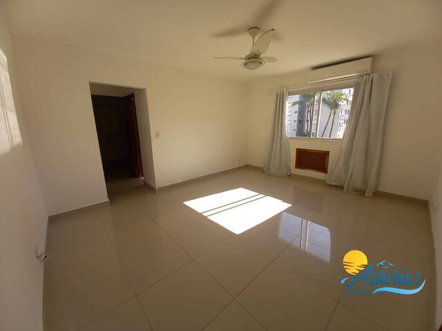 #T21939 - Apartamento para Locação em Guarujá - SP